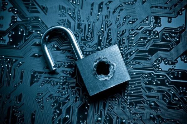 Critical ‘Log4Shell’ Zero-Day Vulnerability Wreaks Havoc Online