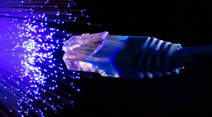 A Brief Introduction To Fiber Optics Technology