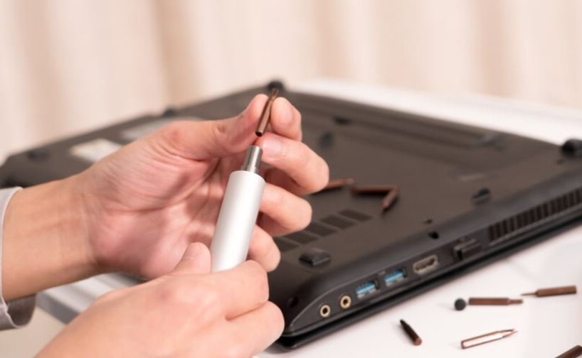 Why Are Laptop Batteries So Bad?