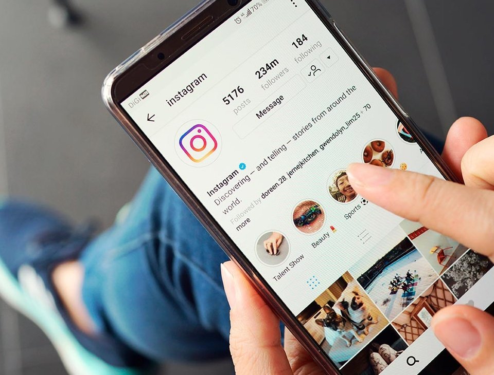 Seamless Shopping Integration: Amazon Products Now Available Directly on Facebook and Instagram