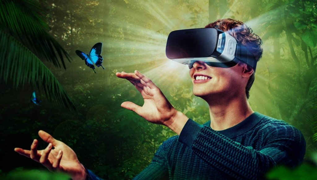 Beyond Reality: Navigating The Virtual And Augmented Frontiers (VR/AR)
