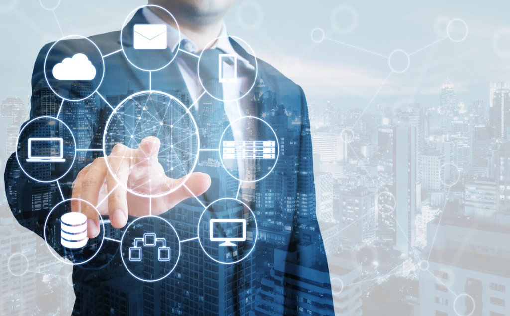 Shift Happens: Modern vs. Traditional Data Quality Management