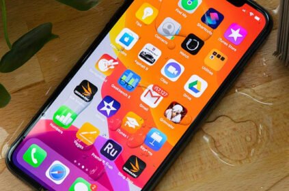 Five Essential iPhone Apps: Elevate Your Smartphone Experience!